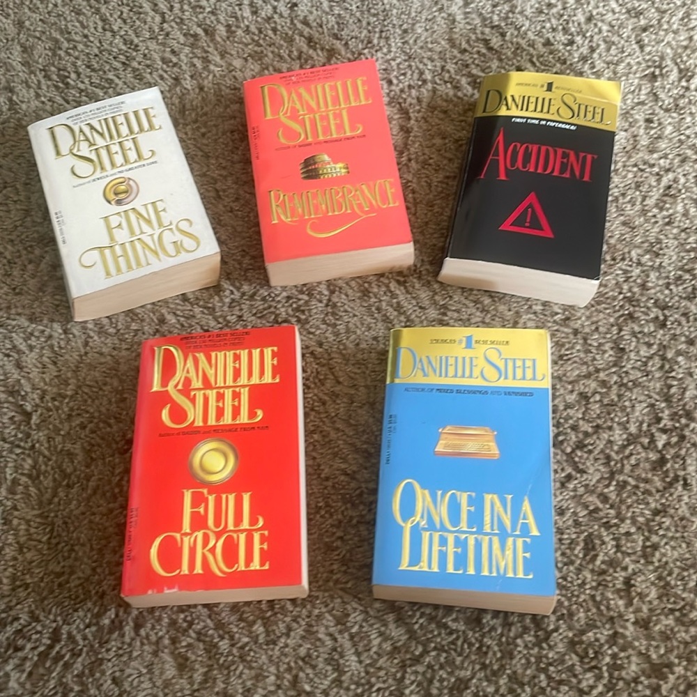 Five Vintage Danielle Steel paperback books